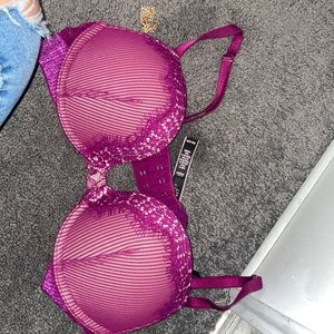 Bombshell bra